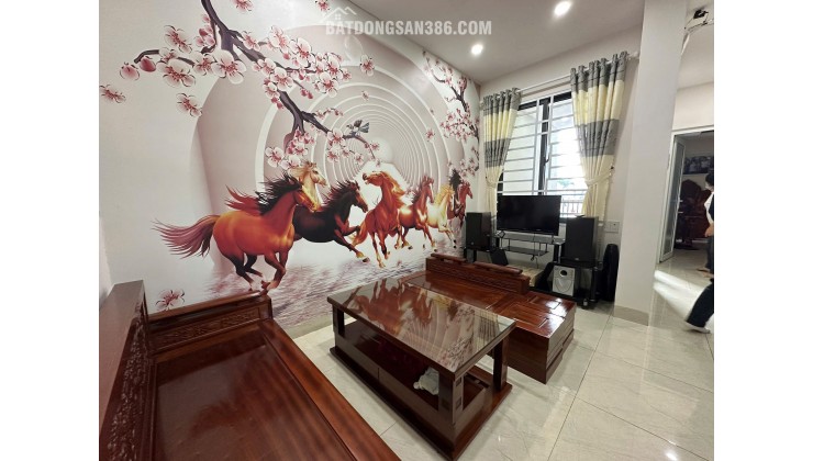 Nhà 3 tầng hẻm ô tô Bắc Sơn – gần biển 400m, gara ô tô, giá chỉ 7,2 tỷ!